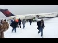 LaGuadia scare highlights runway dangers