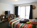 Frankston - Updated Double Storey Unit Close To ... -