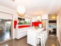 Mill Park - Renovated To Perfection - Walk To ...