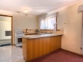 Longford - Low Maintenance Neat Unit! - -