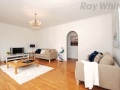 Moonee Ponds - Newly Renovated Spacious Apartment