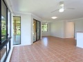 Eatons Hill - Immaculate Presentation & Side Access & ...