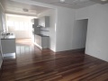 Maryborough - 3 Bedroom Renovated Cottage - -