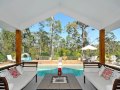 Maudsland - Modern, Spacious, Family Home In ...