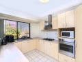 Arundel - Pet Friendly Family Home In Central ... - -