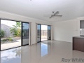 Warner - Metricon Build In A Quiet Cul De Sac ... - -