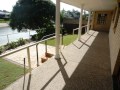 Broadbeach Waters - Large Waterfront Home With Pool -