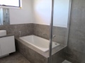 Oakleigh East - Brand New In A Prime Location - -