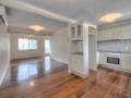 Browns Plains - Beautiful Home, As New - -