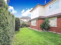 Flat Bush - Beautifully Spacious and Gracious - -