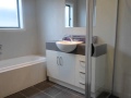 Windsor Gardens - Spacious and Modern In Excellent  ...