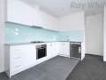 Croydon - Brand New, Styish, Bright and Convenient  -