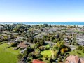Motueka - A New Landmark On The 'Golden Mile'? - -